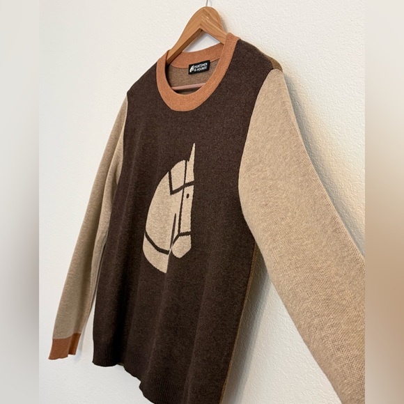 Brown and Tan Horse Motif Sweater - Picture 4 of 7